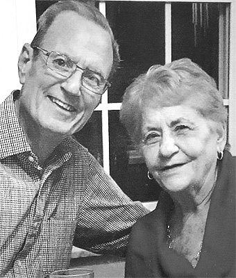 Lees Celebrate Golden